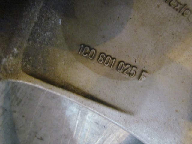 2001 Volkswagen Golf TDI 15