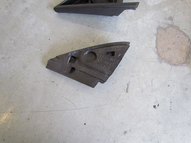 2007 BMW M6 RH Passenger Sail Panel 51337009706