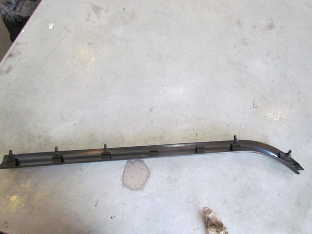 2007 BMW M6 Convertible RH Passenger Door Sill Trim 51427008932