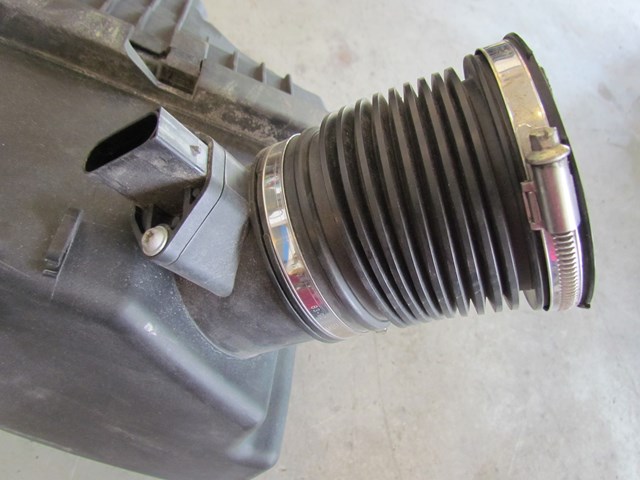 2007 BMW M6 Convertible LH Air Cleaner Box - SEE DESCRIPTION