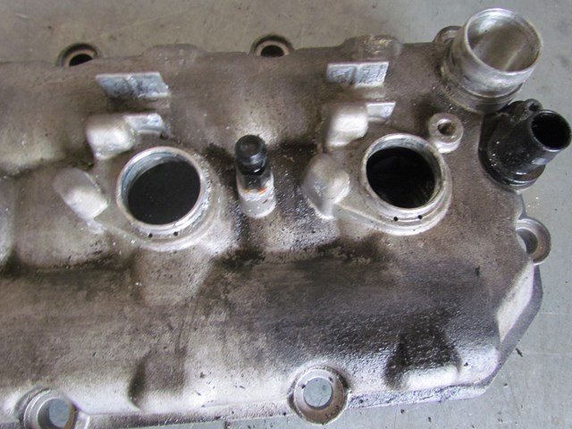 2007 BMW M6 Convertible LH Driver Valve Cover