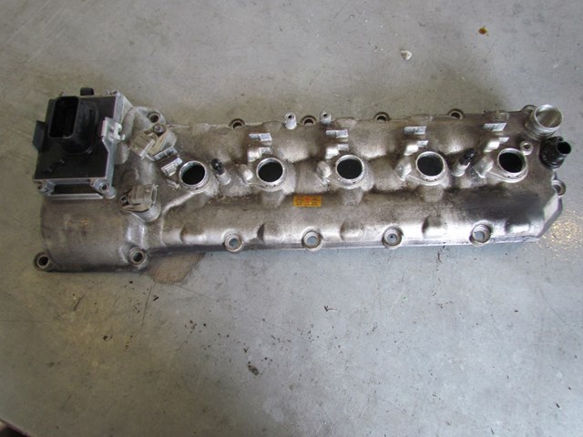 2007 BMW M6 Convertible LH Driver Valve Cover
