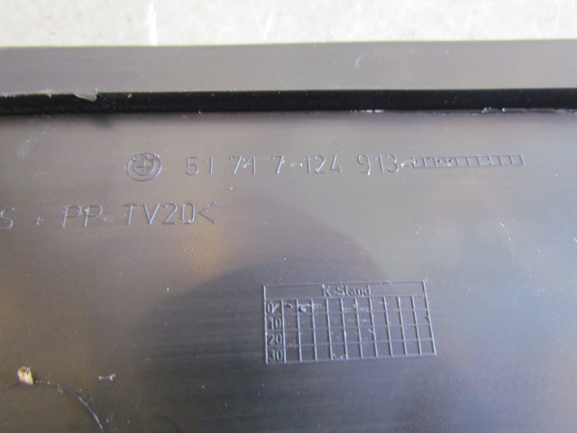 2007 BMW M6 Convertible Rear Water Channel Cover 51717124913