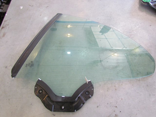 2007 BMW M6 Convertible Rear LH Driver Quarter Glass