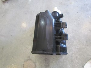 2007 BMW M6 Convertible Fuel Vapor Canister 7162350