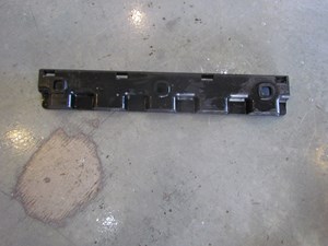 2007 BMW M6 Convertible LH Side Skirt Mount