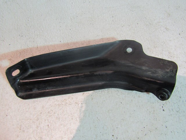 2007 BMW M6 Convertible Windshield Washer Reservoir Upper Bracket OEM 6166711764