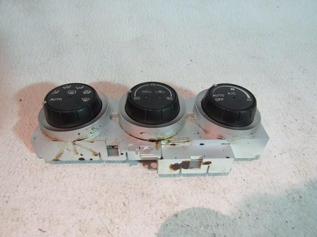 2004 Nissan 350Z Climate Control Switches 98941 CE800