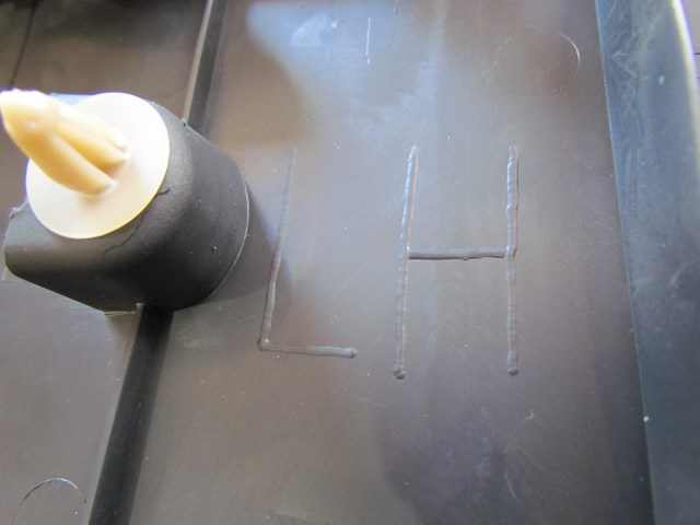 2004 Nissan 350Z LH Driver Rear Strut Tower Top Trim 