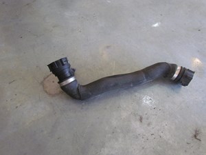 2007 BMW M6 Convertible Passenger Radiator Hose