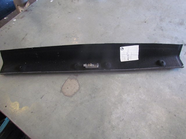 2007 BMW M6 Convertible Rear Trunk Moulding Carpet 51477129254