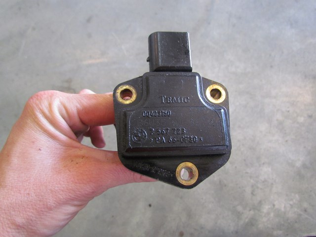 2007 BMW M6 Convertible Oil Level Sensor