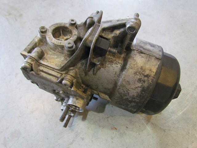 2007 BMW M6 Oil Filter Housing Canister E63 E60