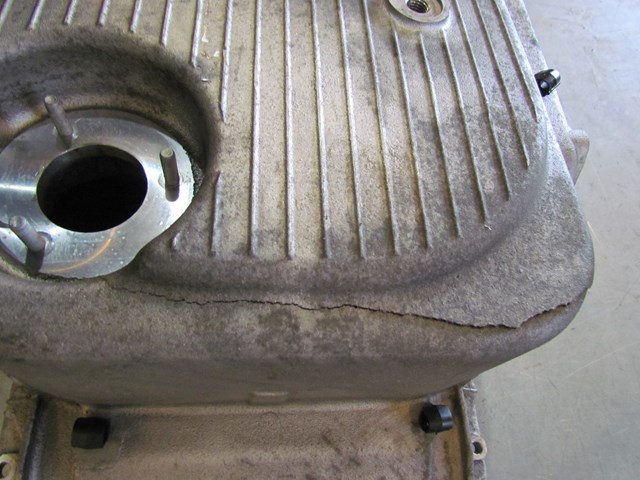 2007 BMW M6 E63 V10 Lower Oil Pan DAMAGE M5 E60