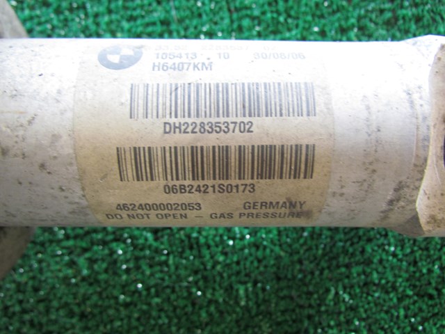 2007 BMW M6 Convertible Rear Driver LH Strut Shock Assembly