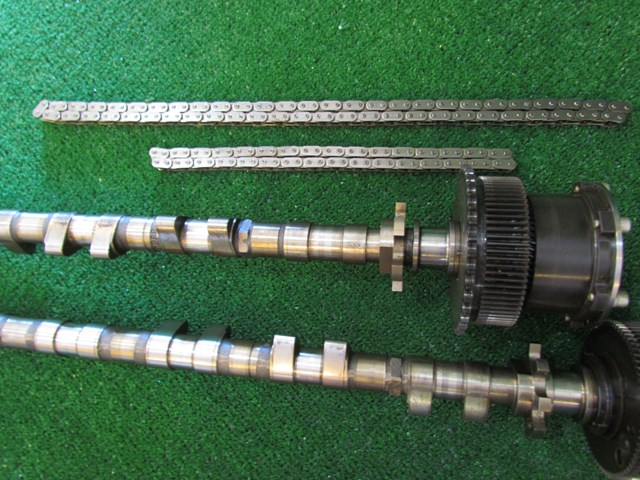 BMW M6 Vanos Passenger Timing Camshaft Gear Set Shafts  E63 S85