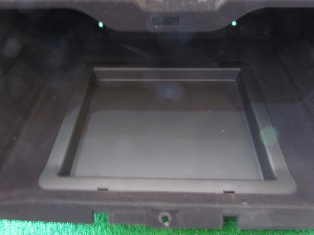 2004 Nissan 350z Rear Glove Box 84975 CD000A