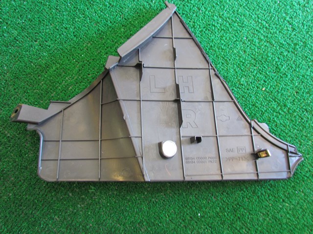 2004 Nissan 350z RH Passenger Inner Kick Plate 68134 CD000