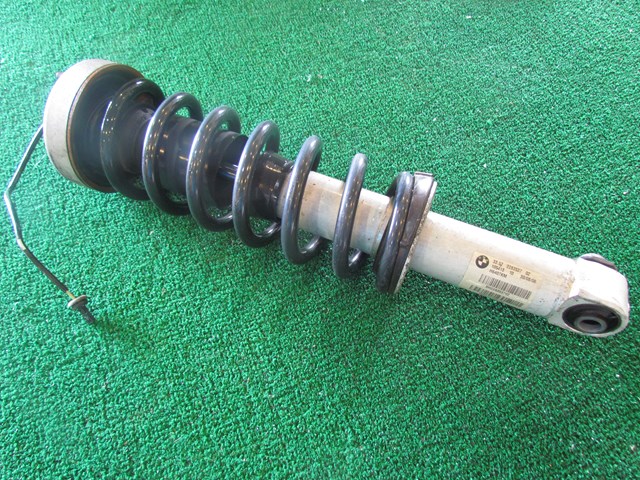 2007 BMW M6 Rear RH Passenger Strut Shock Spring E63 V10
