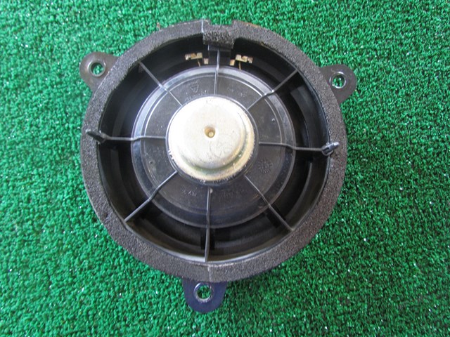 2004 Nissan 350z LH Driver Door Speaker 28156 AM900