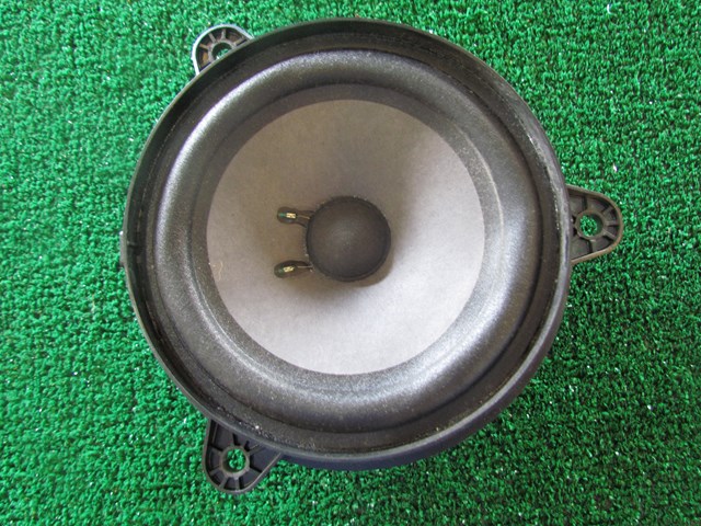 2004 Nissan 350z LH Driver Door Speaker 28156 AM900
