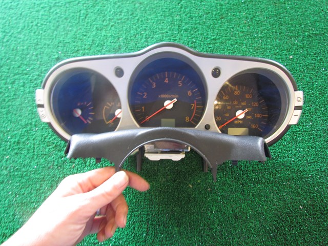 2004 Nissan 350z AT Speedometer Gauge Cluster