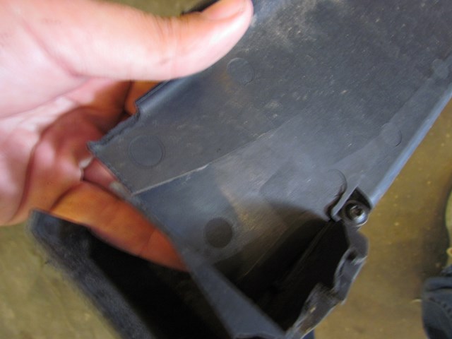 2007 BMW M6 E63 Radiator Core Support Lower Plastic