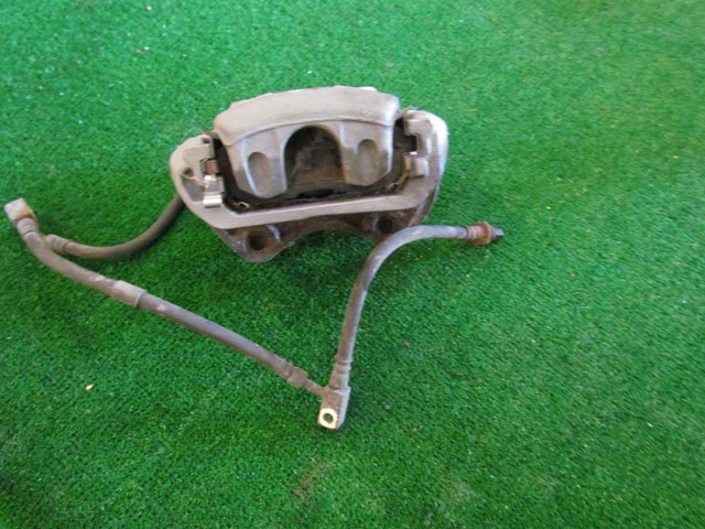 2004 Nissan 350z Front RH Passenger Caliper