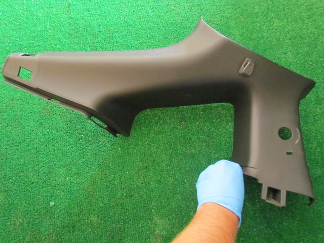 2004 Nissan 350z Driver LH Rear Quarter Pillar Trim Panel Plastic