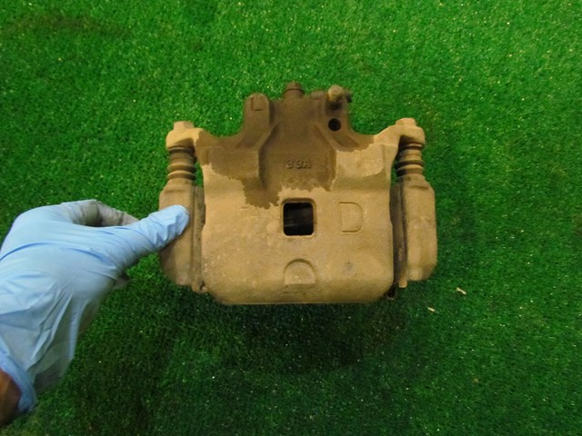 2004 Nissan 350z Front LH Driver Caliper