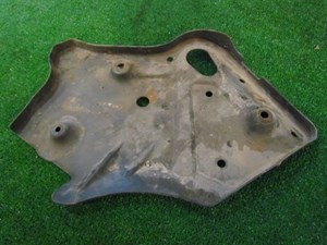 2004 Nissan 350z Rear RH Passenger Splash Shield Mud Dust