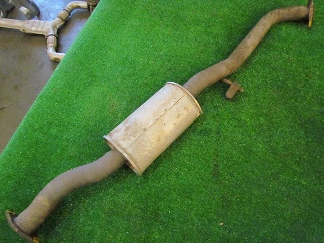 2004 Nissan 350z Mid Pipe Exhaust SEE PICS