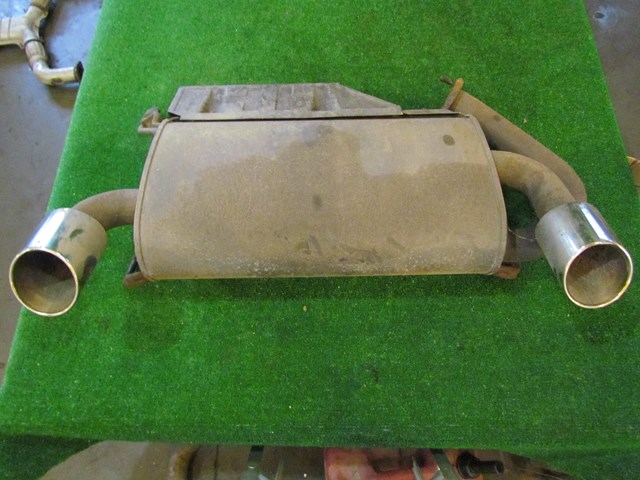 2004 Nissan 350z Muffler Exhaust Z33