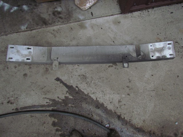 2003 Nissan 350z Rear Bumper Reinforcement Bar