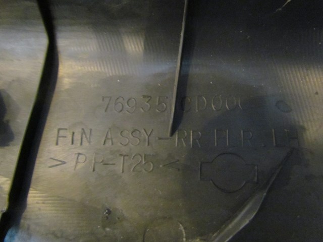 2003 Nissan 350Z LH Drivers B/C Pillar Trim Panel 76935 CD000