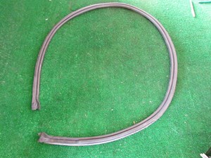 1998 Porsche Boxster Trunk Lid Body Seal Weather Stripping