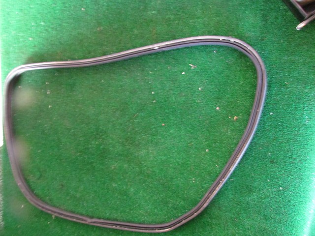 1998 Porsche Boxster Trunk Seal Weather Stripping