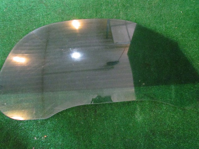1998 Porsche Boxster RH Passenger Door Glass