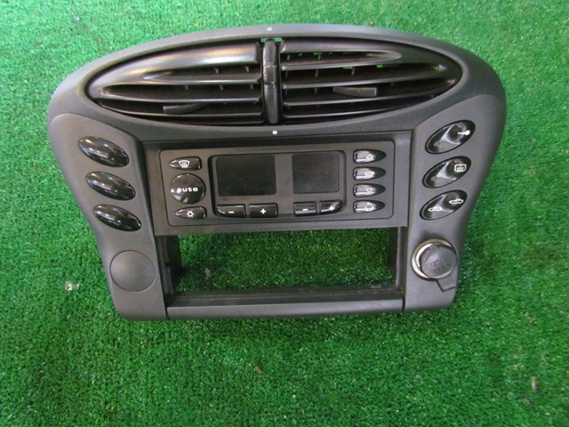 1998 Porsche Boxster Climate Controls, Bezel, & Dash Vents
