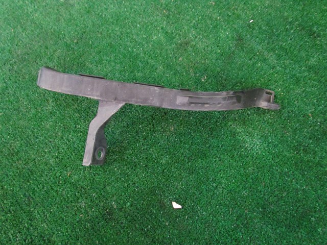 1998 Porsche Boxster LH Front Bumper Guide