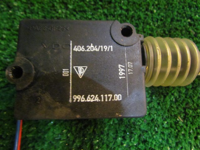 1998 Porsche Boxster Spoiler Release Actuator 996.624.117.00