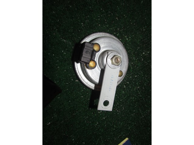 1998 Porsche Boxster Horn 996.637.117.00