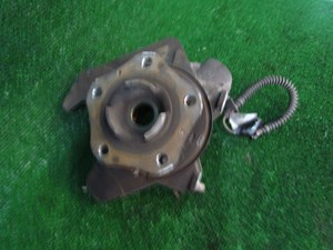 1998 Porsche Boxster Rear RH Spindle 996.341.657.10