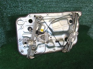 2003 Nissan 350z LH Driver Power Window Motor 80731CD00A