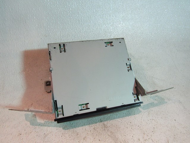 2003 Nissan 350z Navigation DVD Player & Brackets 25915 AM602