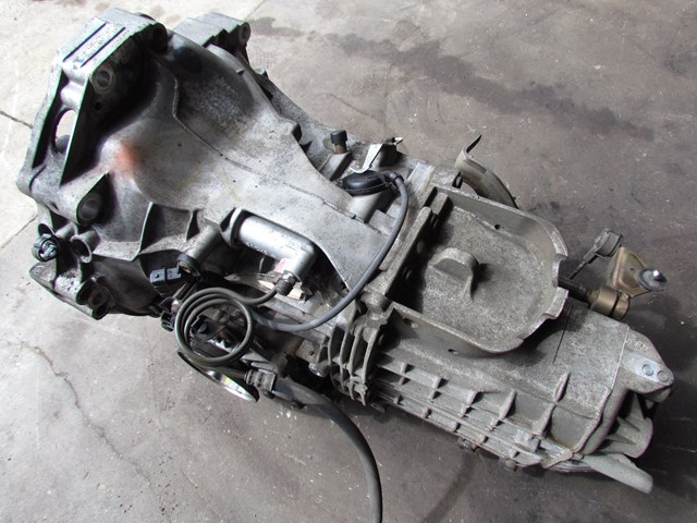 1998 Porsche Boxster Manual Transmission Tested 986