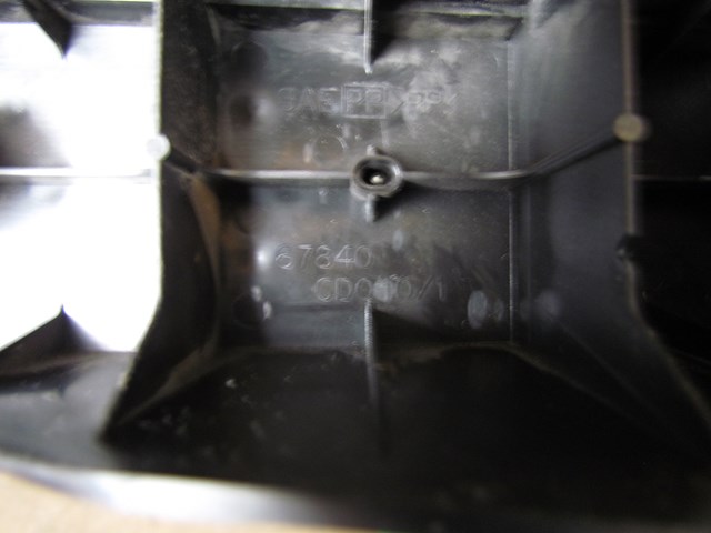 2003 NIssan 350z Dead Pedal 67840 CD010