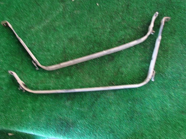 2003 Nissan 350z Fuel Tank Straps