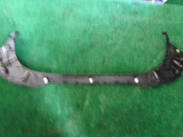 2003 Nissan 350Z Rear Strut Tower Bar Trim Panel 93129 CD000-Scraped