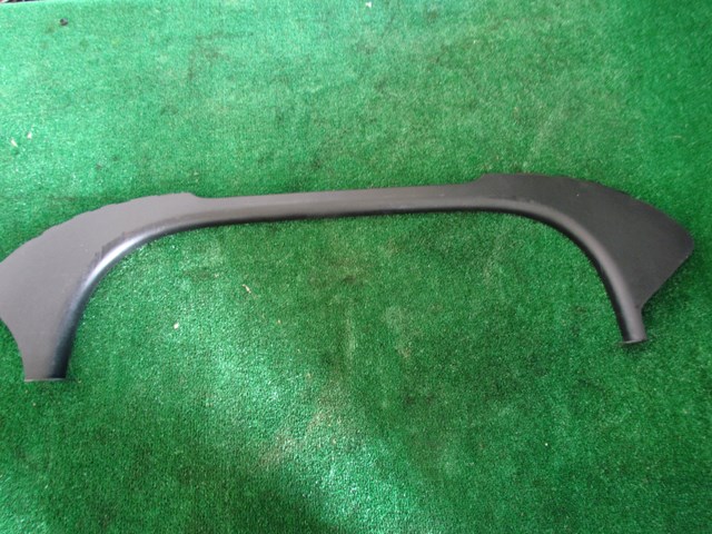 2003 Nissan 350Z Rear Strut Tower Bar Trim Panel 93129 CD000-Scraped